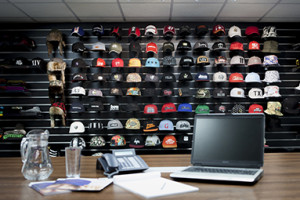 IMAGE 3 BOARDROOM
